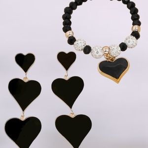 🛍2/$20🛍 BLACK HEART EARRINGS & BRACELET